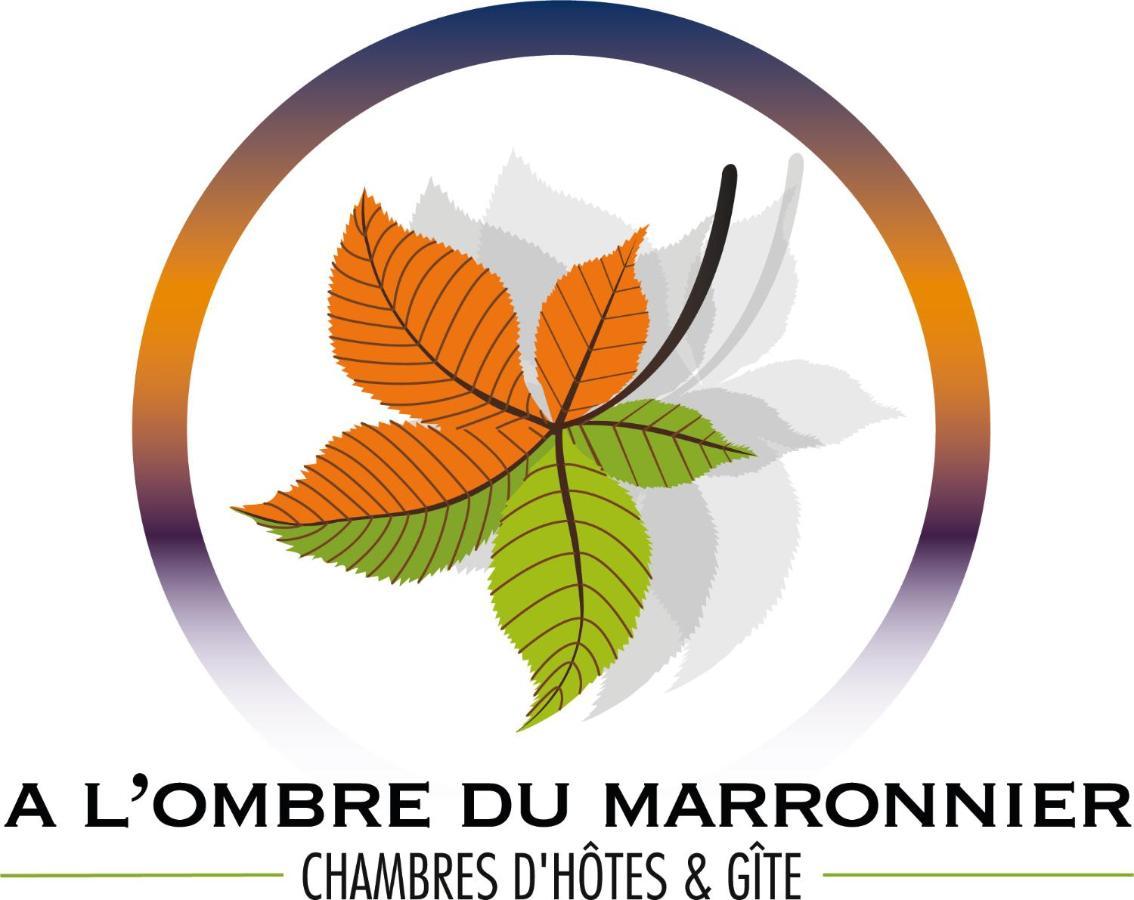 Bed and Breakfast A L'Ombre Du Marronnier La Peruse Exterior foto
